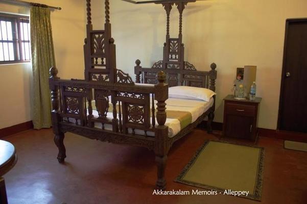 Akkarakalam Memoirs